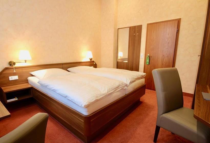 Hotel Haus Seeblick 6