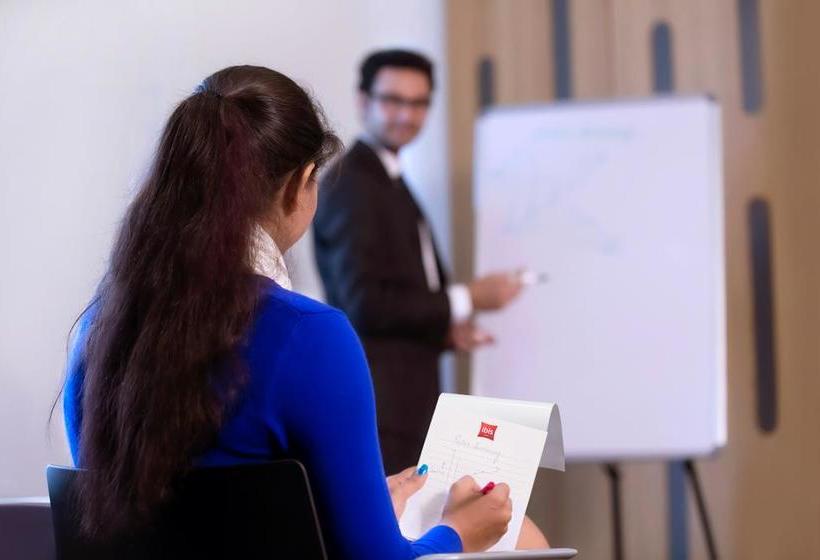 Hotel Ibis Hyderabad Hitech City 13