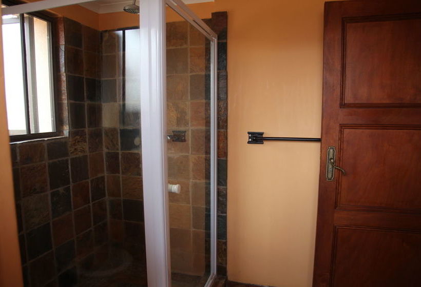 Pension Lili Bush Guesthouse 13