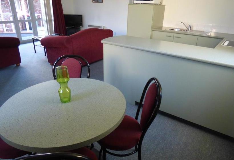 Alexandra Heights Motel 7