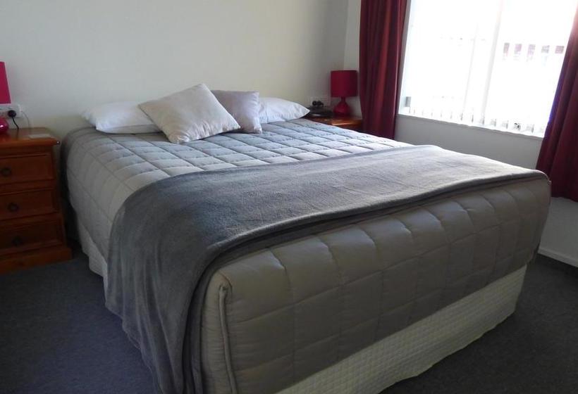 Alexandra Heights Motel 8