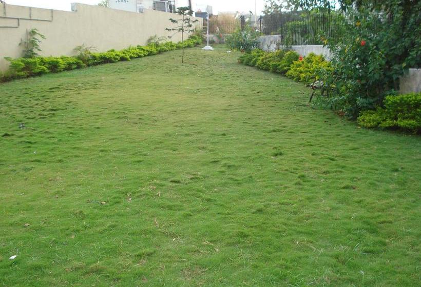 Hotel Tuliip Residency 2