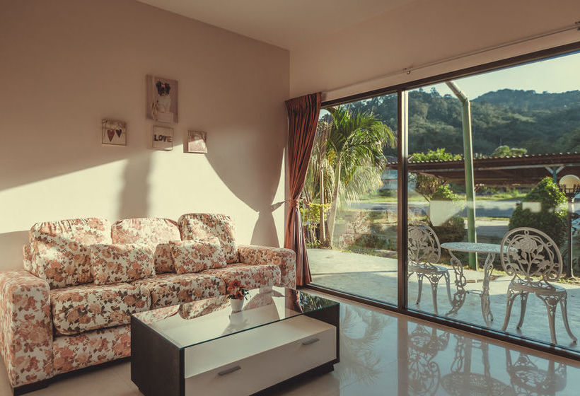 Hotel Phuket Wake Park Apartments 9