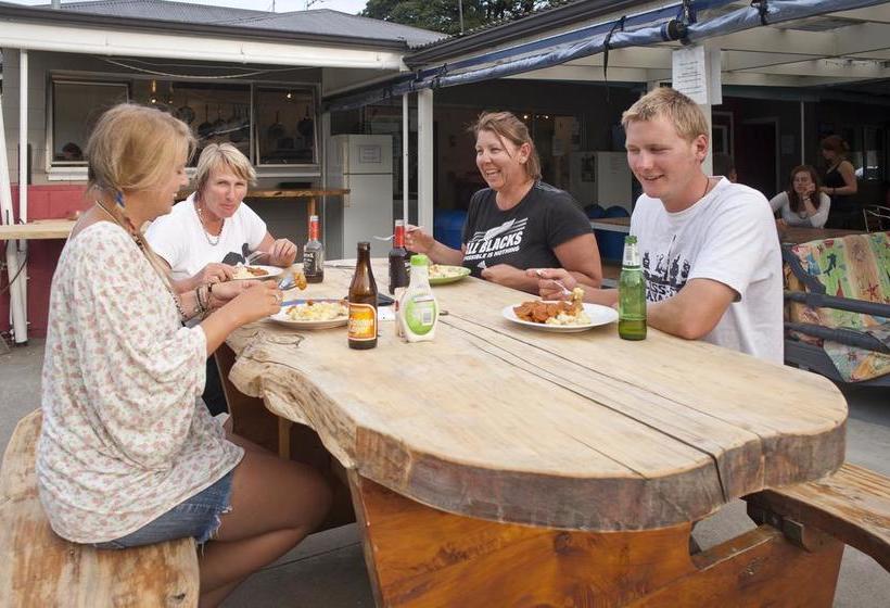 Hostel Happy Apple Backpackers 6