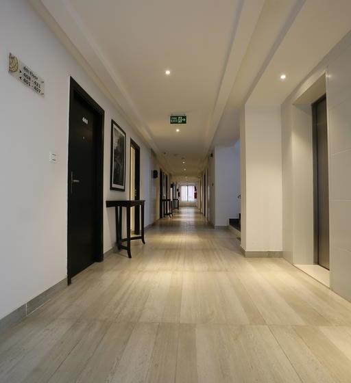 Hotel Deccan Serai 8