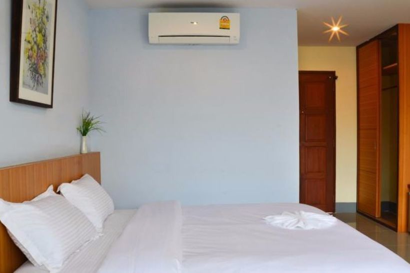 Hotel The Impress Sisaket 3