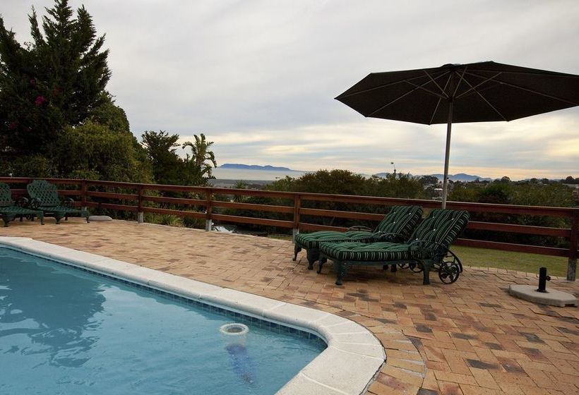 Aqua Vista Guest House 13