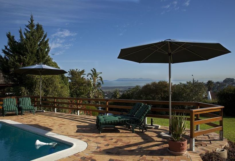 Aqua Vista Guest House 17