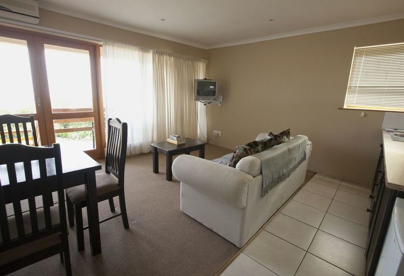 Aqua Vista Guest House 8