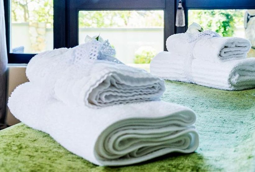 Pension Stone Olive 1