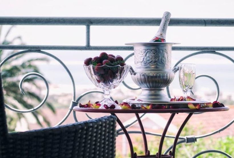 Pension Stone Olive 13