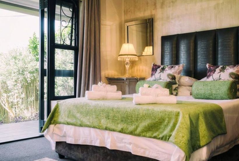 Pension Stone Olive 7