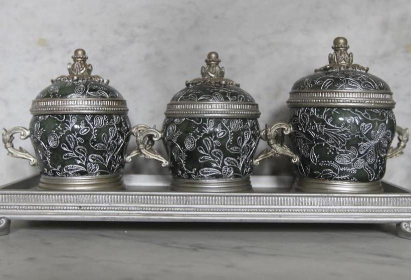 Pensión Doveton House 14