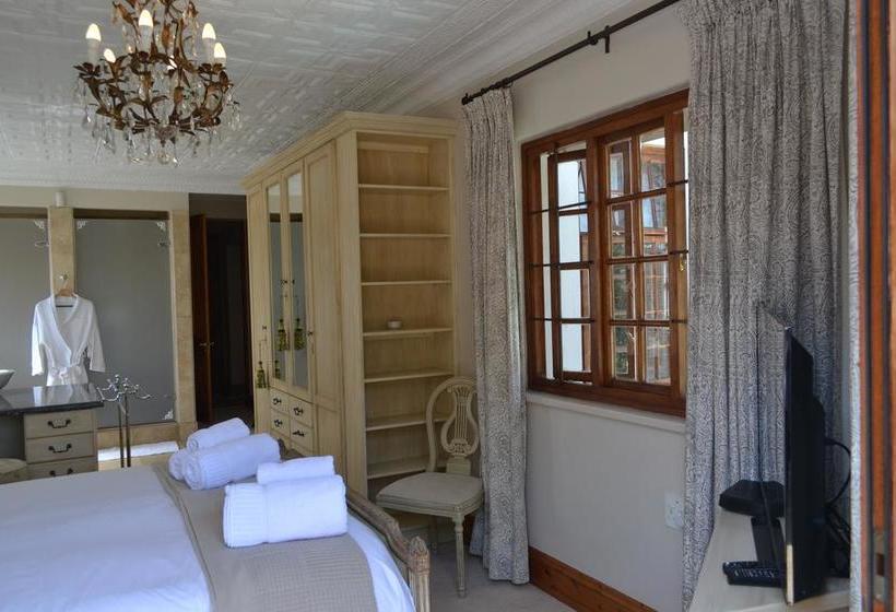 Pensión Doveton House 20