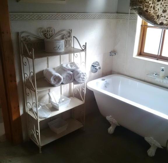 Pensión Doveton House 6