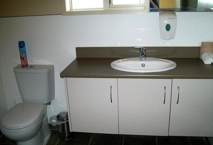 Asure Sierra Motel 10