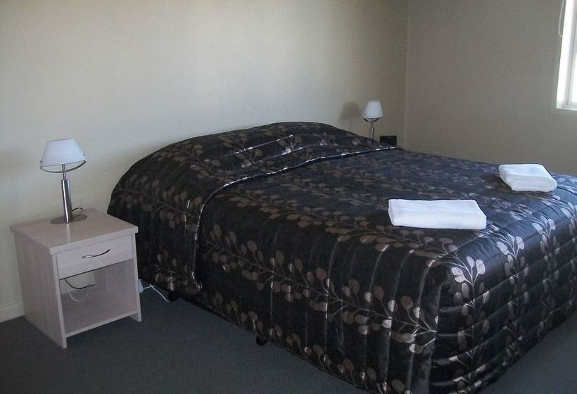 Asure Sierra Motel 18