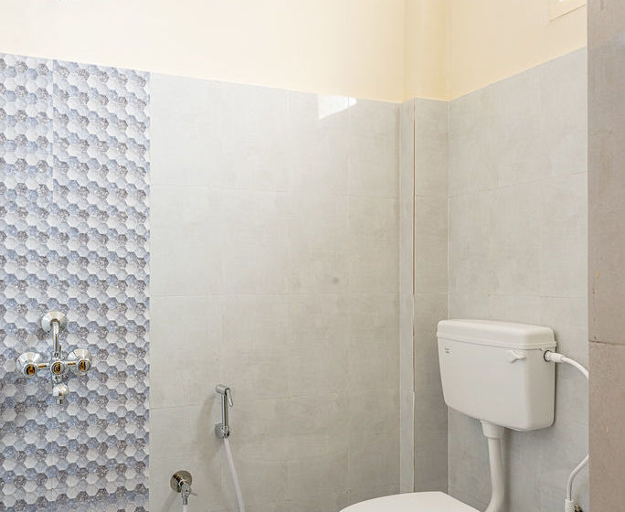 Hotel Treebo Sea Rock 17