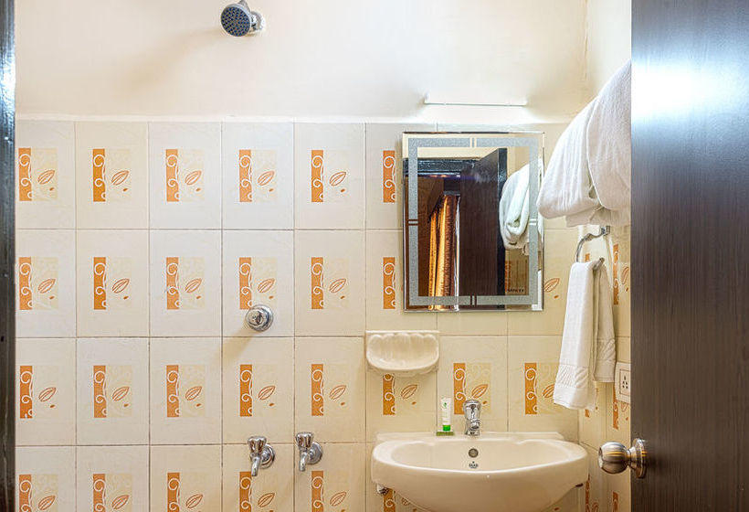 Hotel Treebo Sea Rock 20