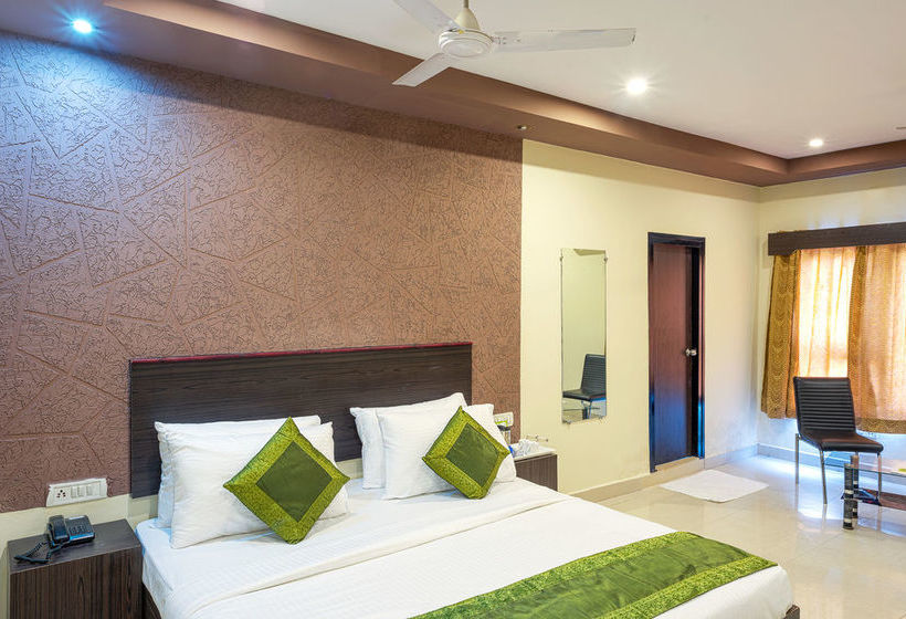 Hotel Treebo Sea Rock 5