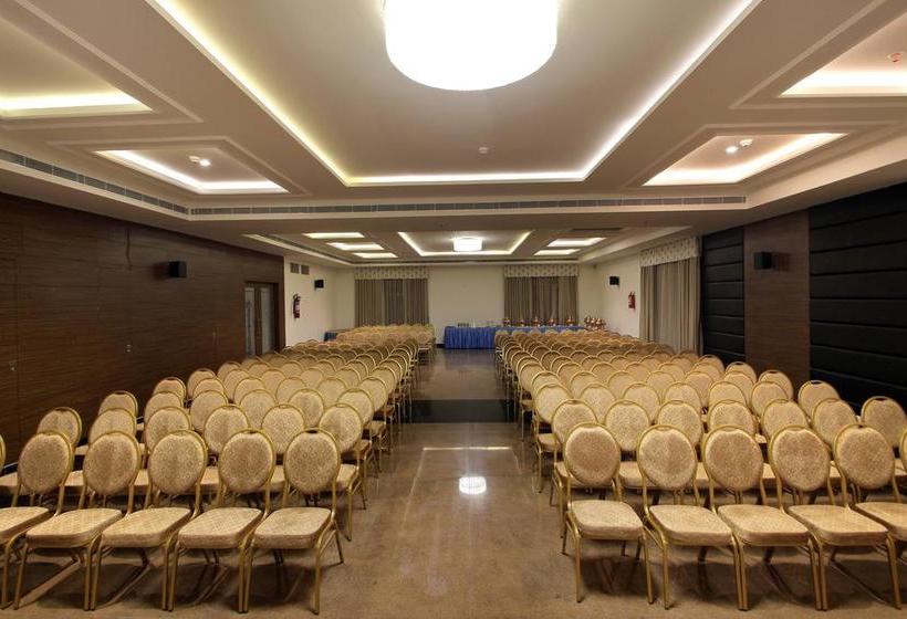 Hotel Hyderabad Grand 15