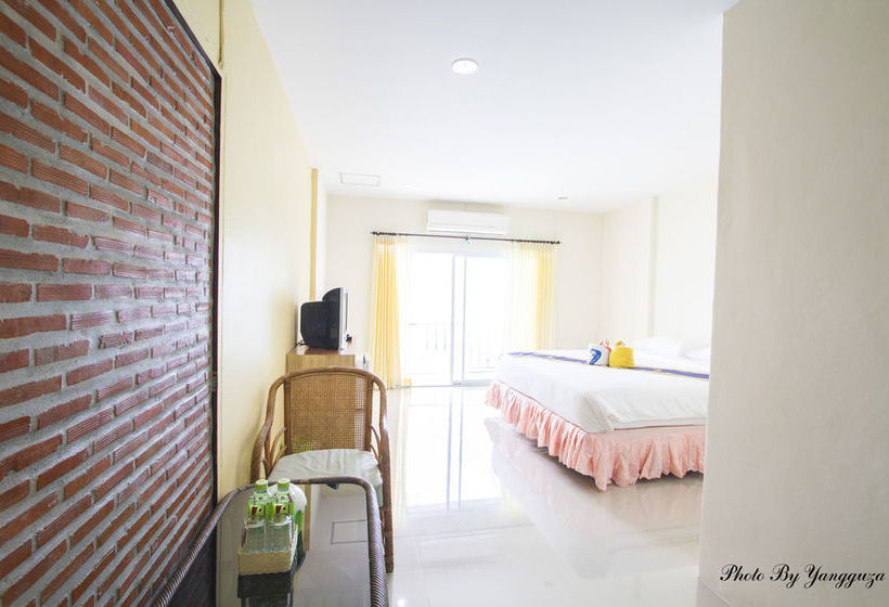 Pension Anantachai Guest House 14