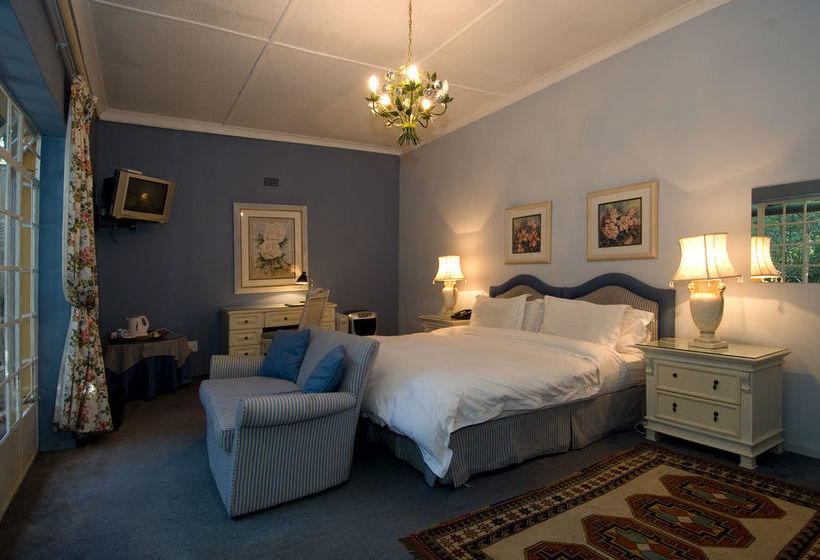 Pension Melleney's Exclusive Guest House 7