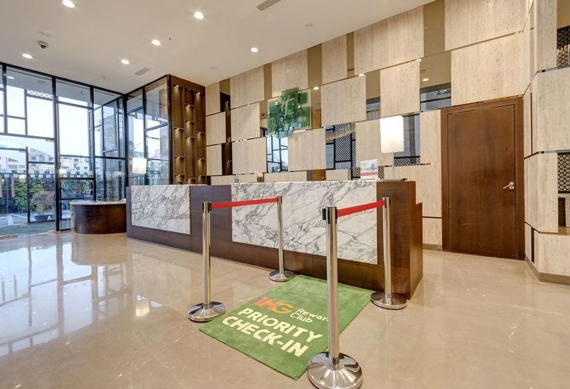 Hotel Holiday Inn Kolkata Airport 16