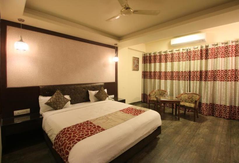 Hotel Mittal Paradise 14