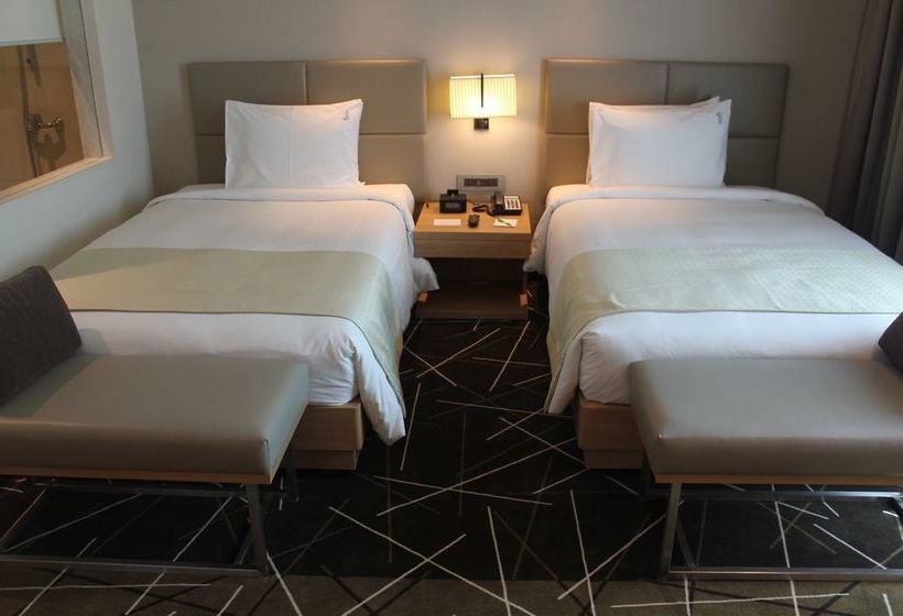 Hotel Holiday Inn Chennai Omr It Expressway 19