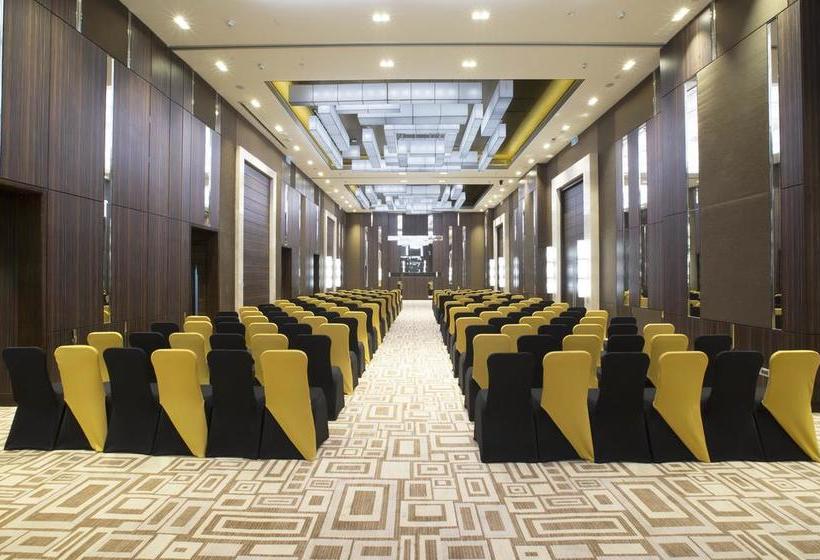 Hotel Holiday Inn Chennai Omr It Expressway 6