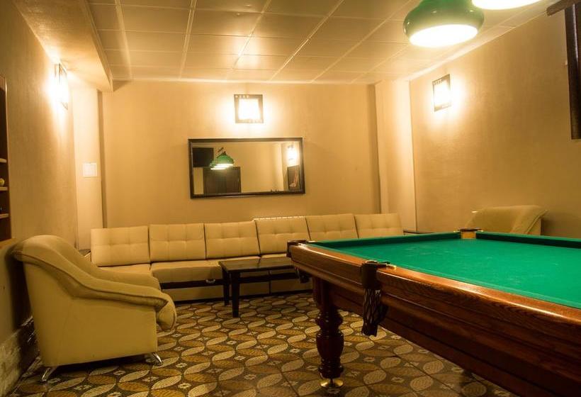 Hotel Marton Cherepovetskaya 12