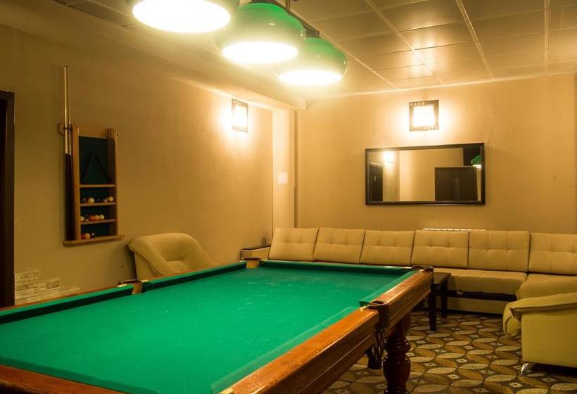 Hotel Marton Cherepovetskaya 15