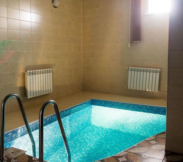 Hotel Marton Cherepovetskaya 16