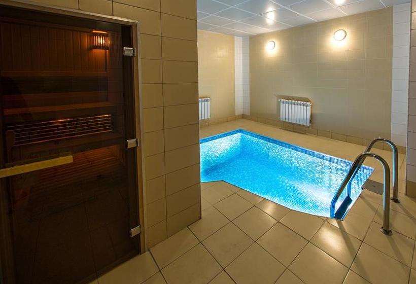 Hotel Marton Cherepovetskaya 9