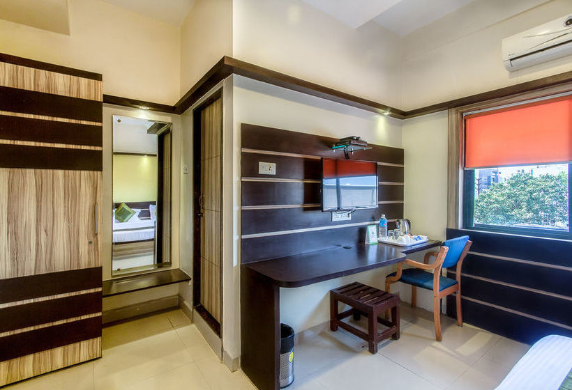 Hotel Golden Treat 12