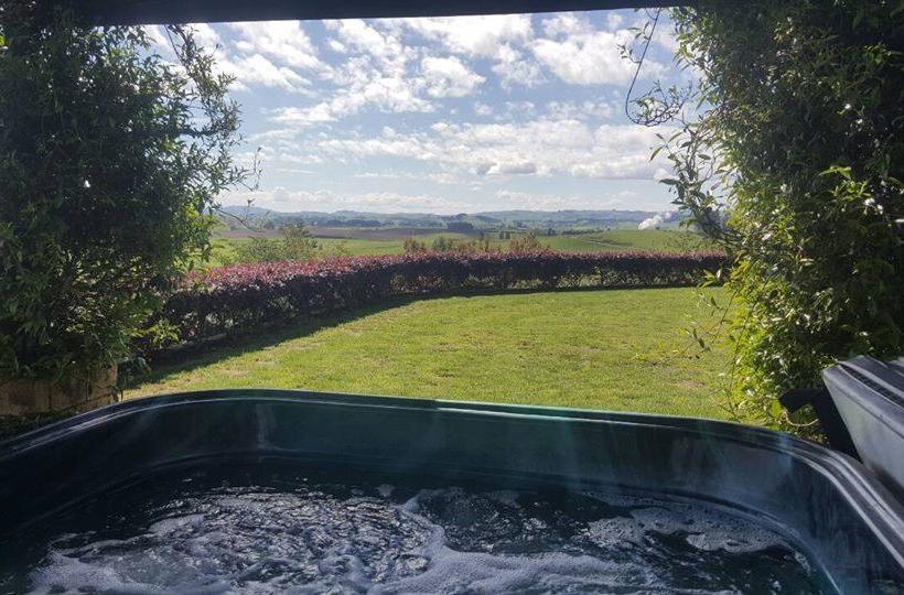 Waitomo Orchard Estate B&b 18