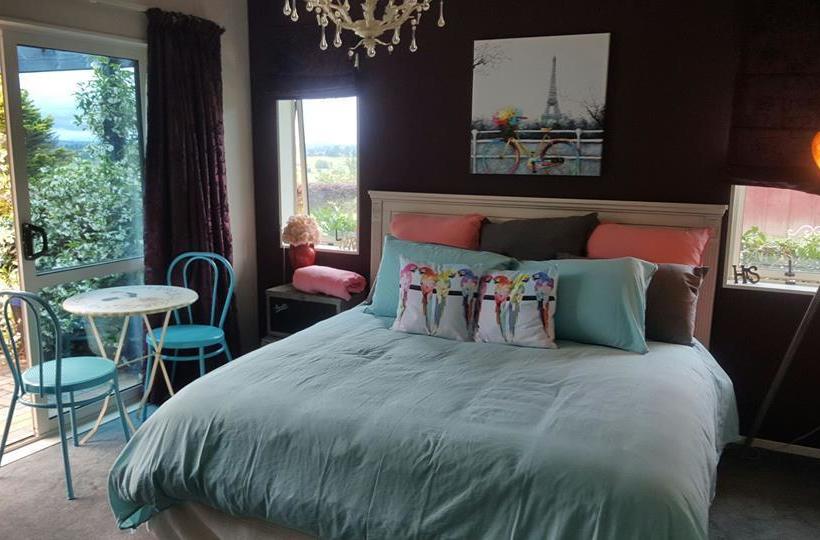 Waitomo Orchard Estate B&b 4