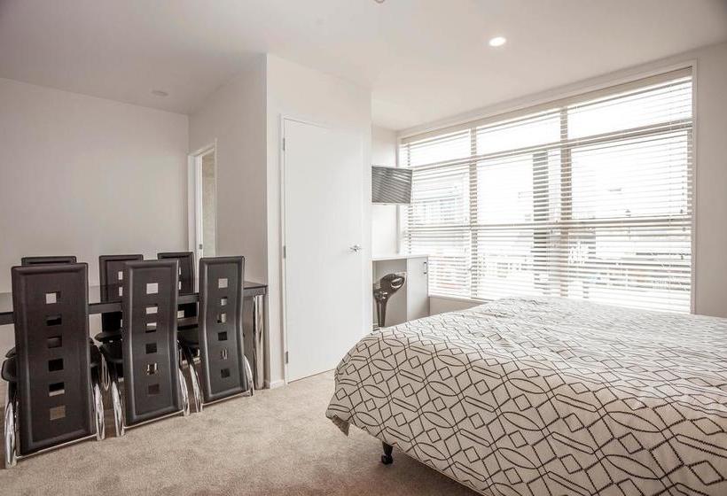 Pension Colombo Lodge 5