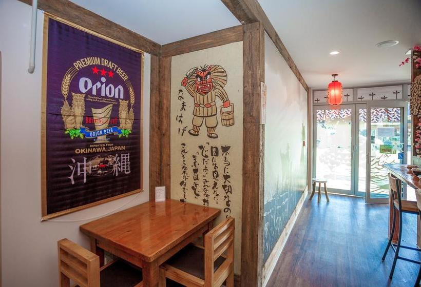 Pension Colombo Lodge 8