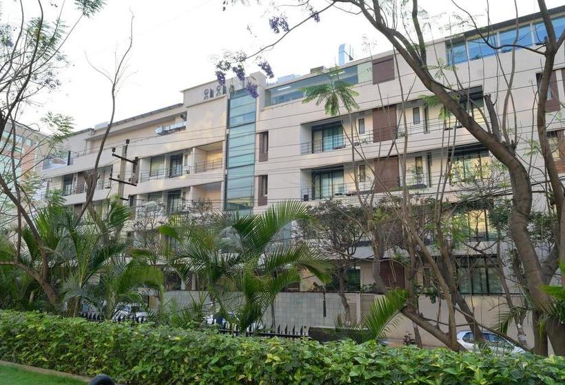 Hotel Rbd Sarovar Portico 10