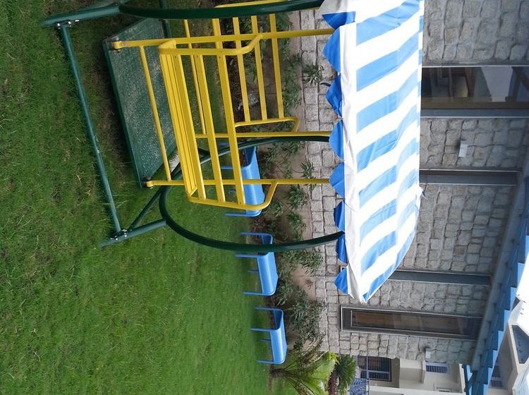 Hotel Humming Bird Resort 18