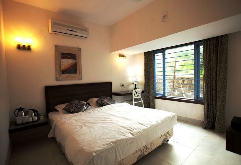 Hotel Humming Bird Resort 8