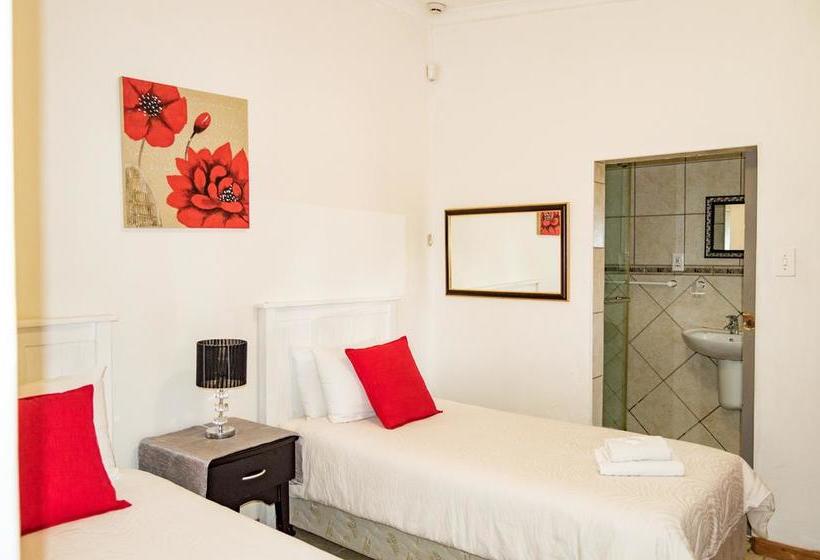 Pension Amanzi Guest House 13