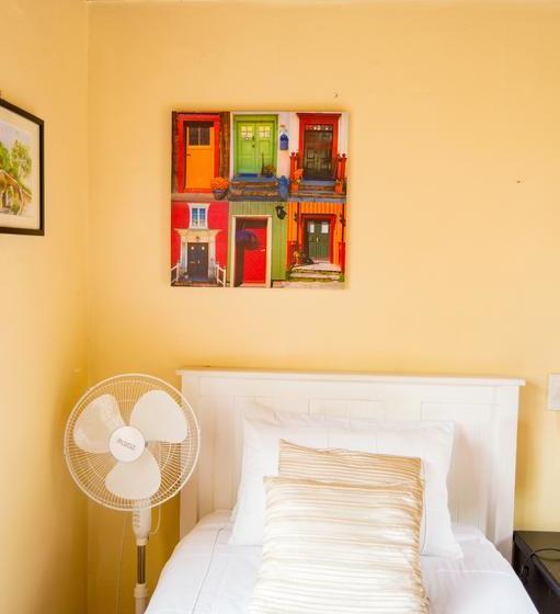 Pension Amanzi Guest House 18