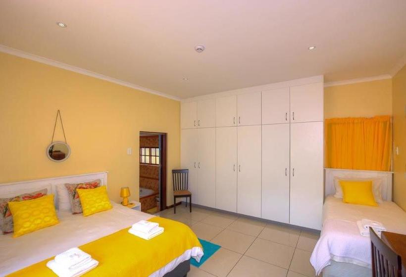 Pension Amanzi Guest House 3