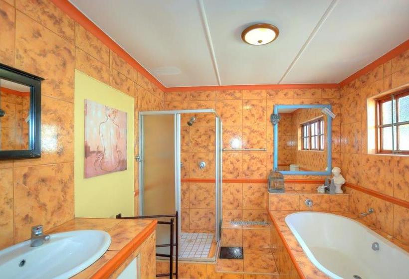 Pension Amanzi Guest House 4