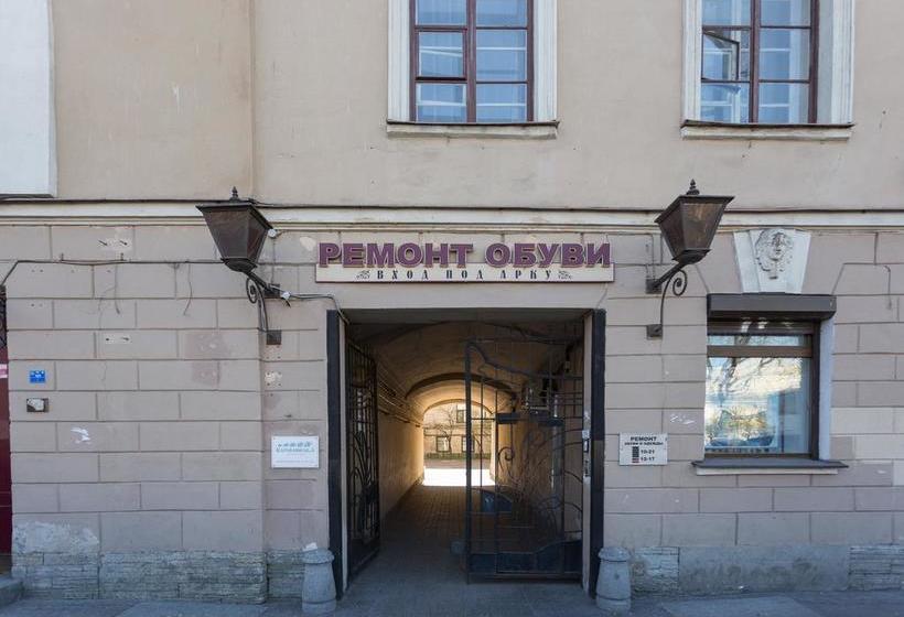 Hotel Karavannaya 5 4