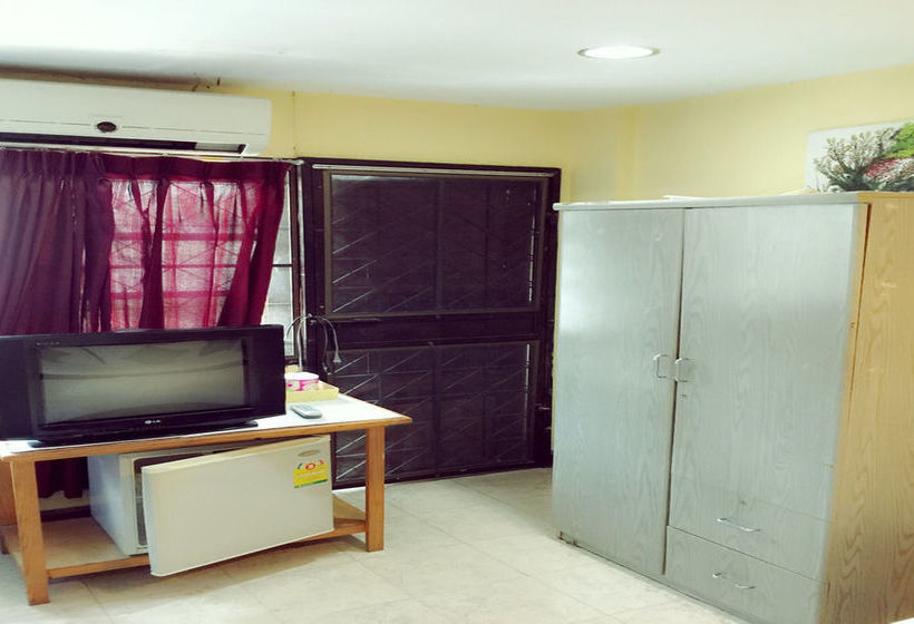 Pension Lalit Guesthouse 2 1