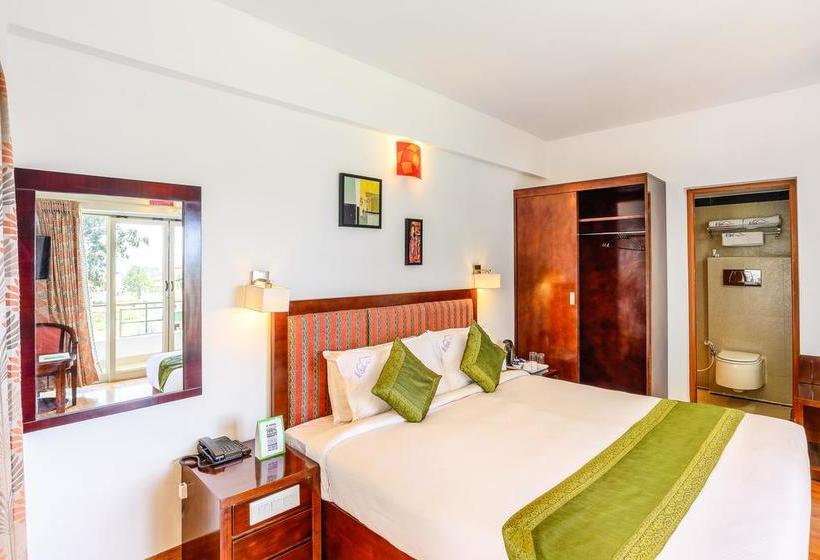 Hotel Treebo 4u Resort 8